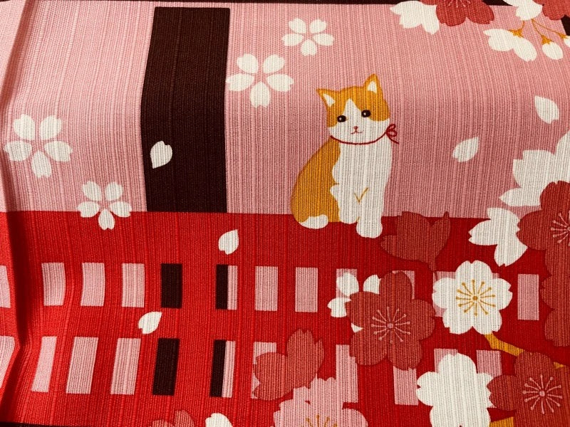 Furoshiki Hanami Cat 50×50 cm – japonský šátek na balení dárků | Made in Japan