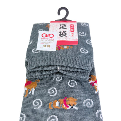 Tabi ponožky – Shiba Inu & spirály | 22–25 cm | Made in Japan