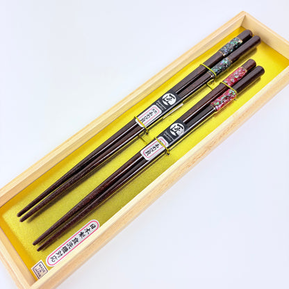 Japonské jídelní hůlky pro pár s perletí v dárkové krabičce | Made in Japan