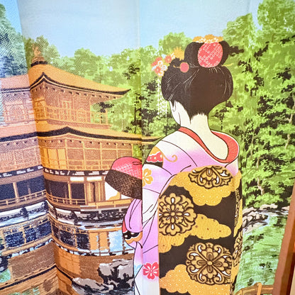 Noren závěs Maiko u Zlatého pavilonu 85 × 150 cm - polyester | Made in Japan