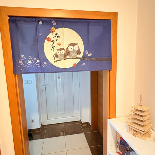 Noren závěs Moudré sovy modrý 85 × 45 cm | Made in Japan