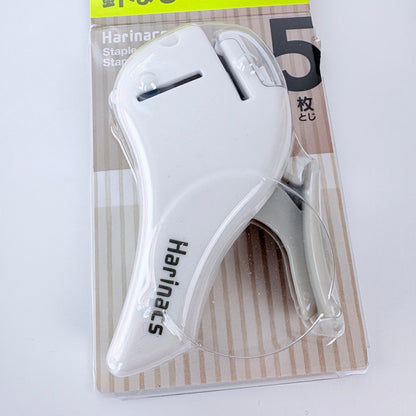 Kokuyo Harinacs Compact Alpha | Sešívačka bez sponek | 2 barevné varianty