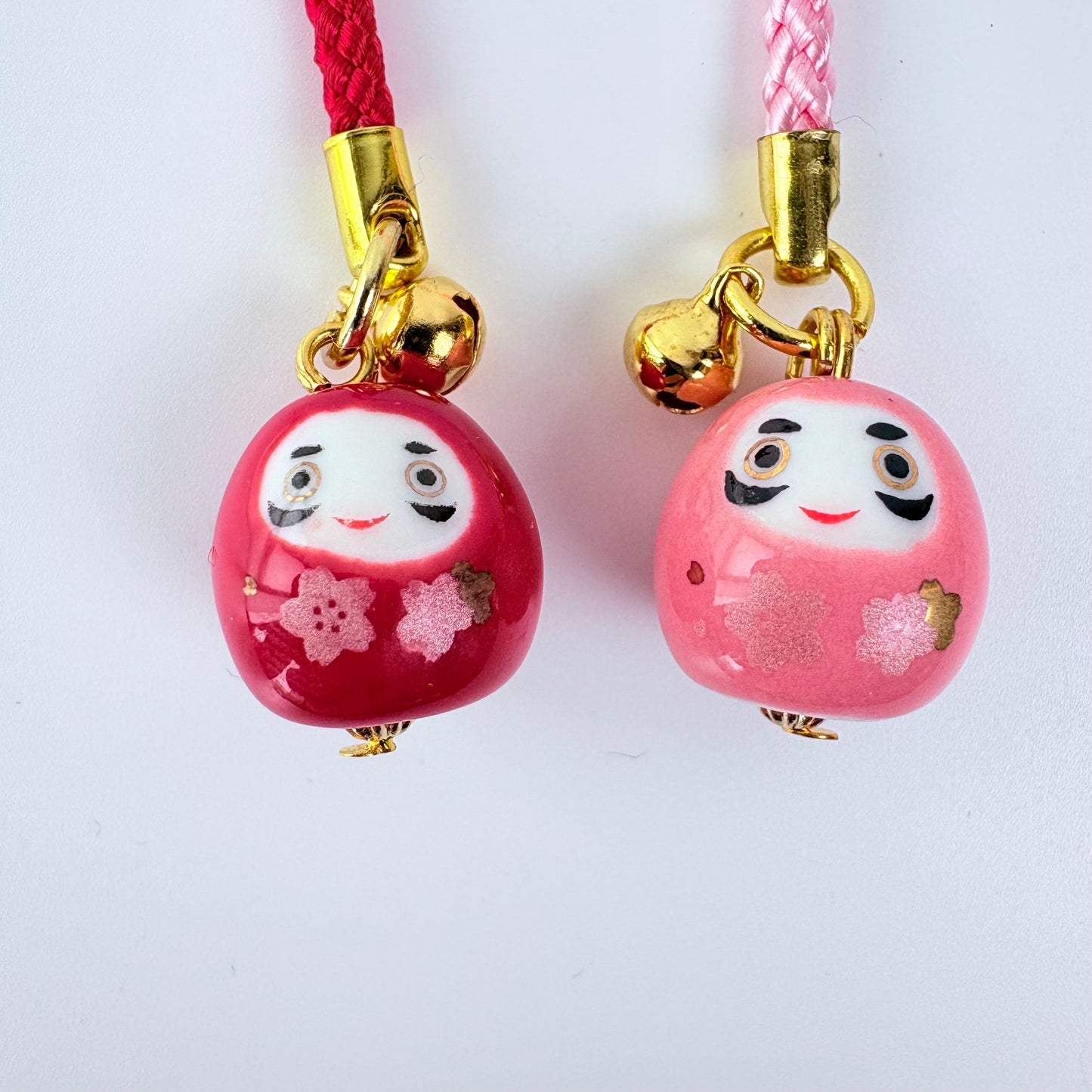 Pár talismanů Okame a Hyottoko se zvonečkem | Made in Japan