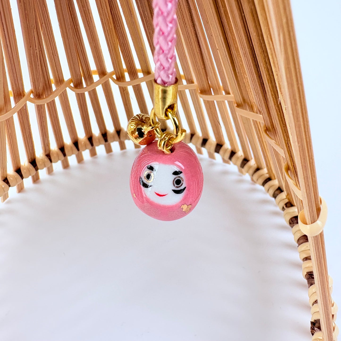 Pár talismanů Okame a Hyottoko se zvonečkem | Made in Japan