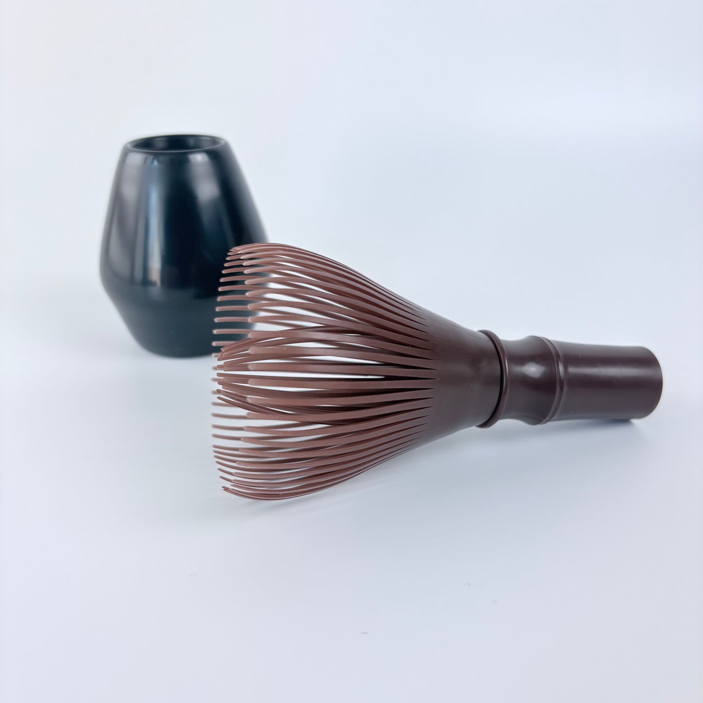 Polypropylenový chasen na matchu – hnědý / Made in Japan