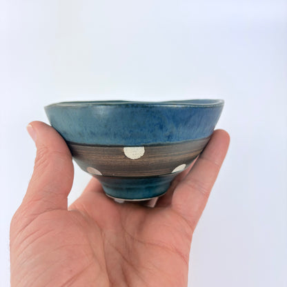 Matcha miska Mino ware – modrá s tečkami / Made in Japan