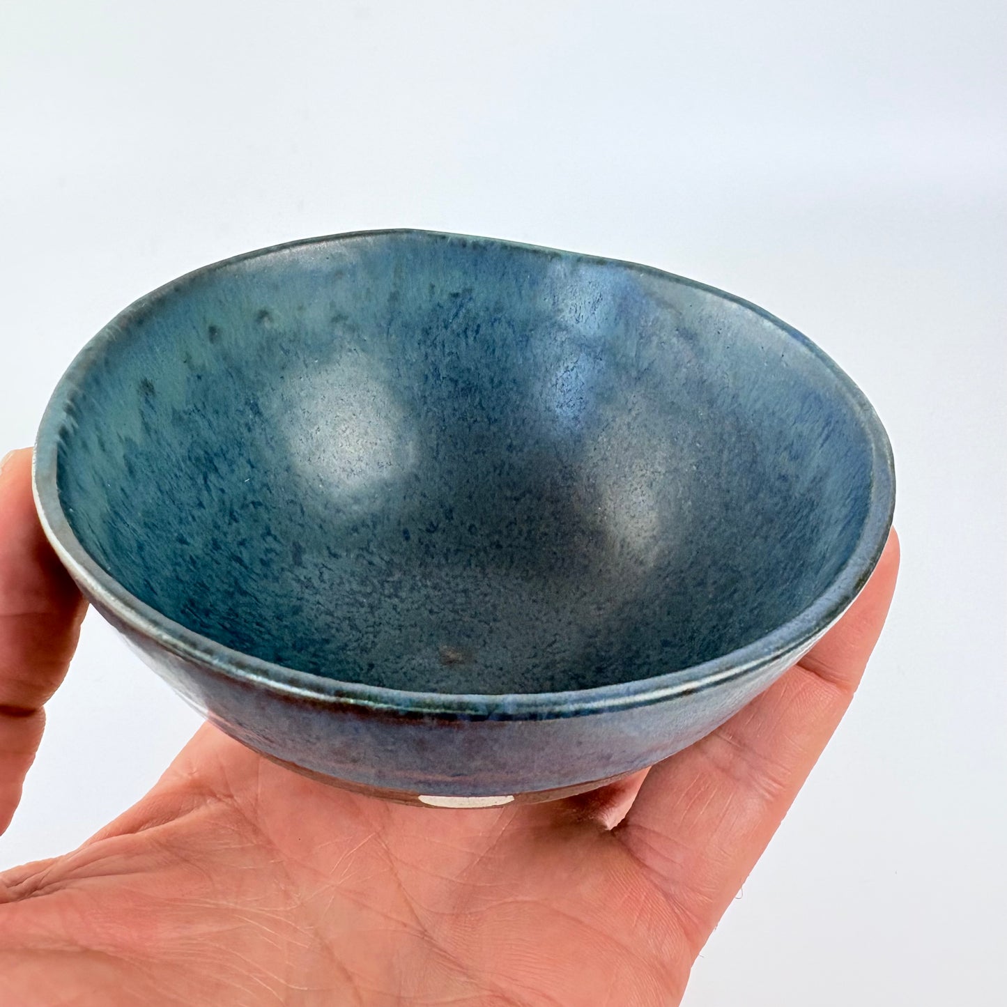 Matcha miska Mino ware – modrá s tečkami / Made in Japan