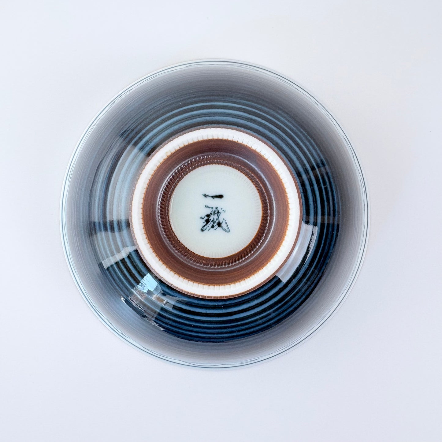 Hasami-yaki miska 13 cm – modrá arabeska