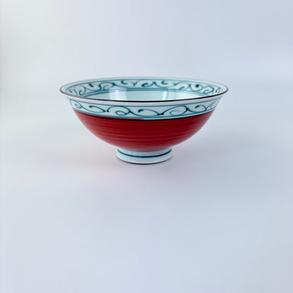 Hasami-yaki miska 12 cm – červená arabeska