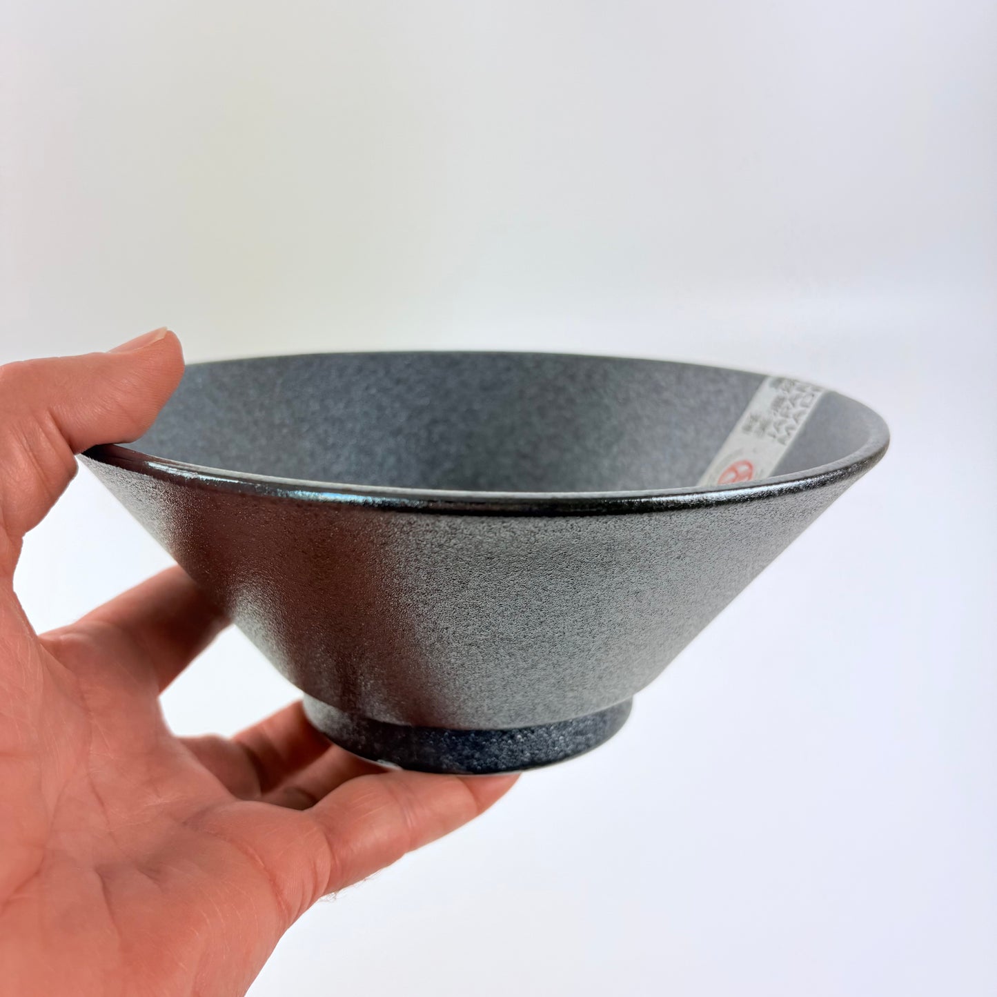 Mino-yaki miska Donburi / Ramen 19,6 cm – černá