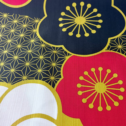 Furoshiki Ume zlaté 90 × 90 cm / bavlna / Made in Japan