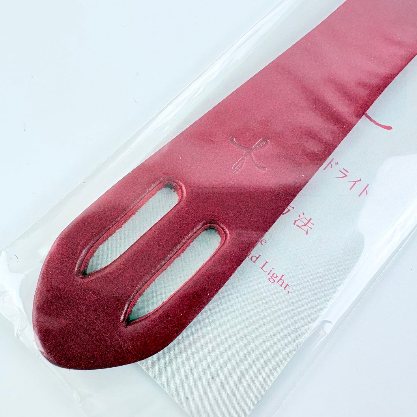 Kožené madlo na furoshiki tašku – červené -23 cm | Made in Japan