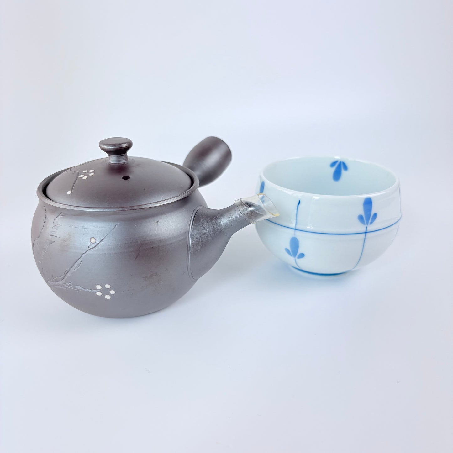 Japonská čajová konvička Touzan Kyusu – kouřově fialová s větvičkami, 240 ml / Made in Japan