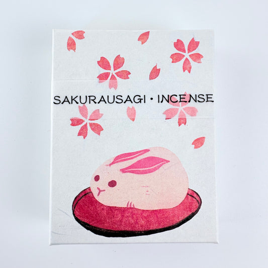 Japonské vonné tyčinky KOUSAIDO Sakurausagi – sakura a floral musk, 20 g / Made in Japan