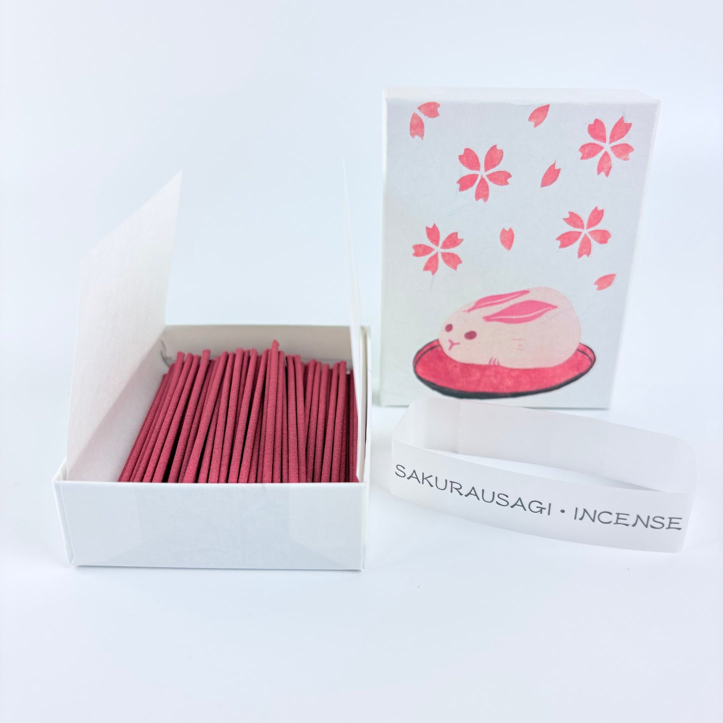Japonské vonné tyčinky KOUSAIDO Sakurausagi – sakura a floral musk, 20 g / Made in Japan