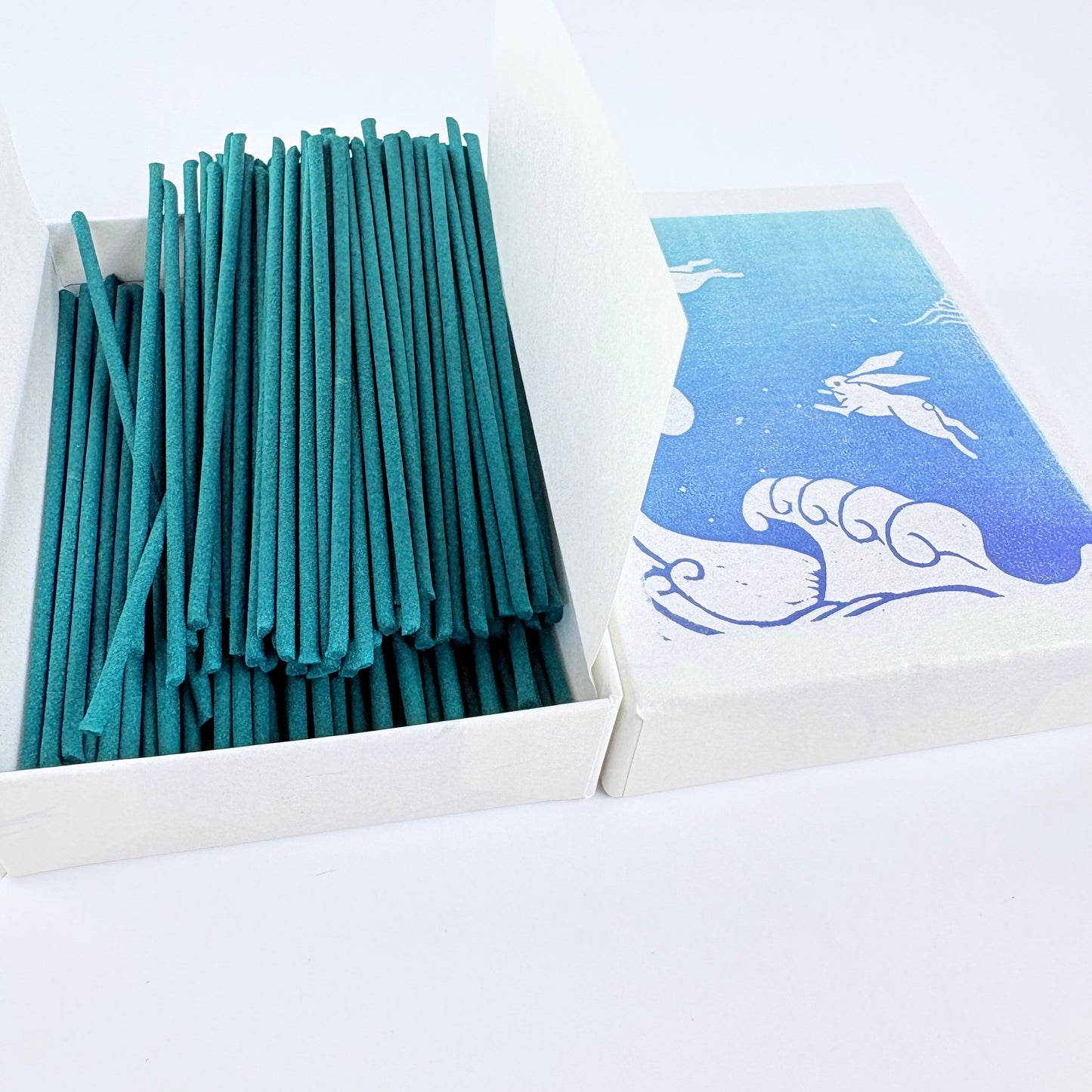 Japonské vonné tyčinky KOUSAIDO Namiusagi – Yasuragi, 20 g / Made in Japan