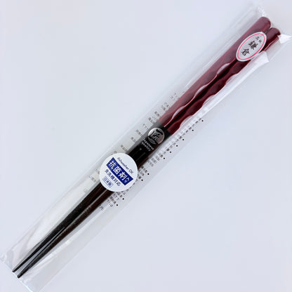 Japonské lakované hůlky Wakasa Nami-Kamakura – 23 cm, vhodné do myčky, Made in Japan