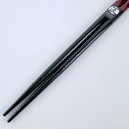 Japonské lakované hůlky Wakasa Nami-Kamakura – 23 cm, vhodné do myčky, Made in Japan