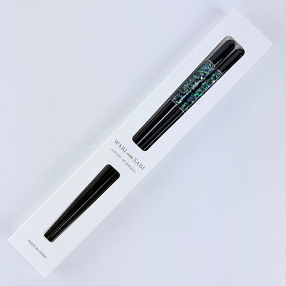 Japonské lakované hůlky Wabi-Sabi Skyscraper – černé, 23 cm, vhodné do myčky, Made in Japan