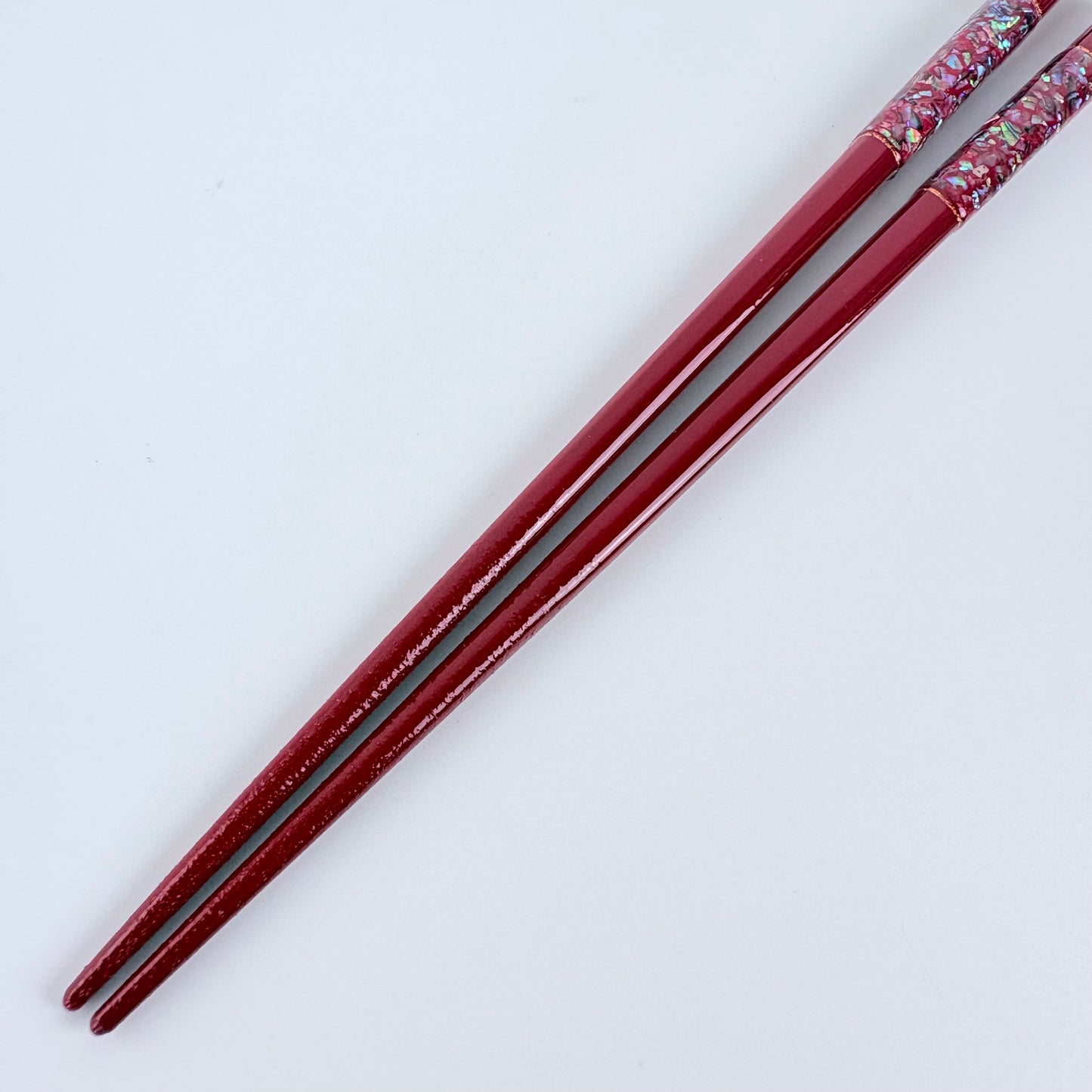 Japonské luxusní hůlky Wabi-Sabi Matenrō – červené, 21 cm, vhodné do myčky, Made in Japan