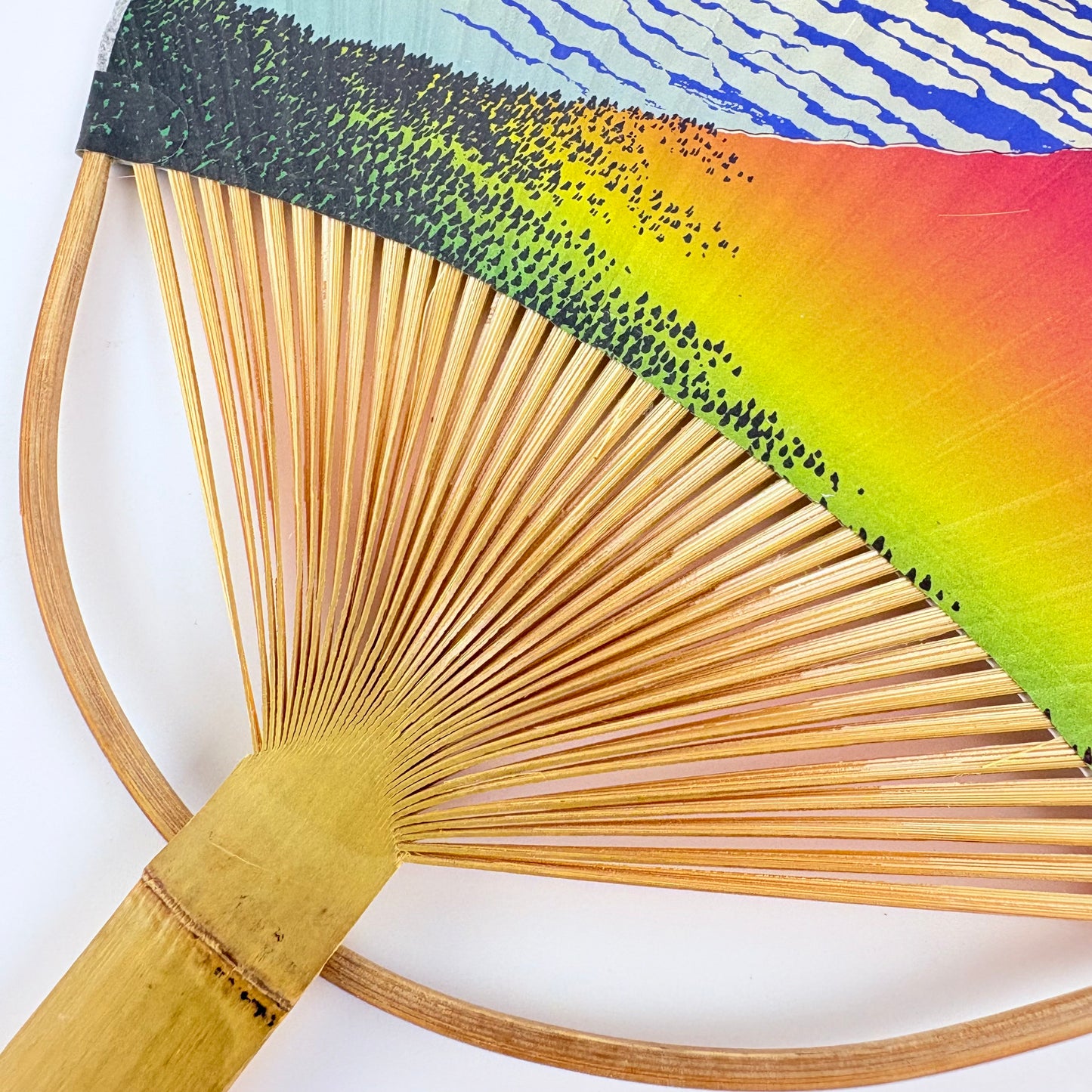 Japonský vějíř Uchiwa Red Fuji – motiv Fuji, papír a bambus