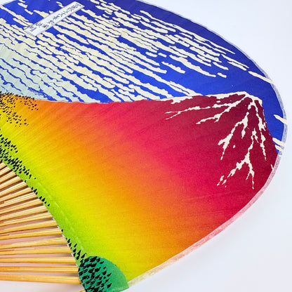Japonský vějíř Uchiwa Red Fuji – motiv Fuji, papír a bambus