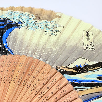 Hedvábný skládací vějíř Kanagawa Wave – bambus a hedvábí