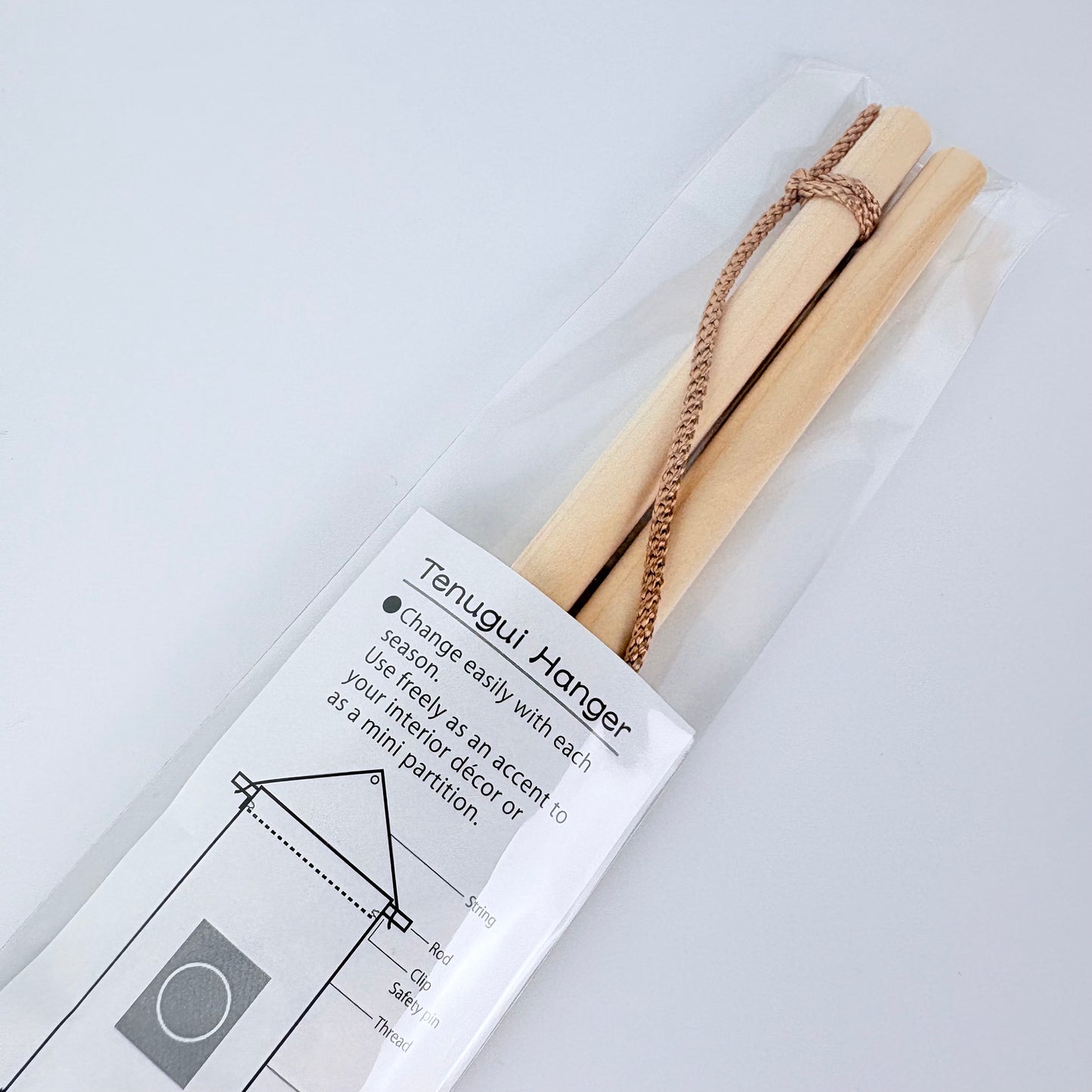 Dřevěný držák na tenugui Hamamonyo 40 cm – Made in Japan