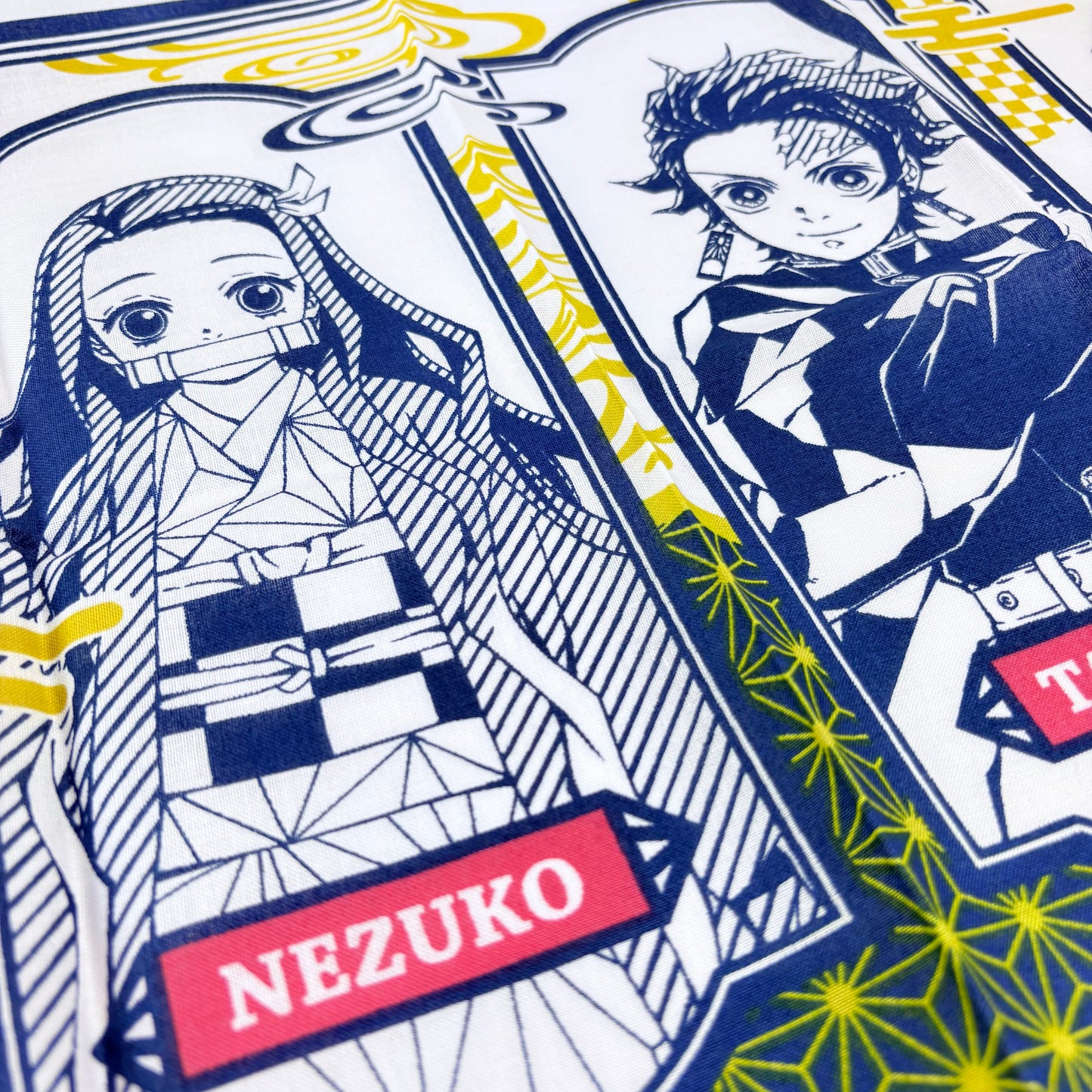 Japonské tenugui Demon Slayer – hrdinové Kimetsu no Yaiba | originál Bandai, Made in Japan