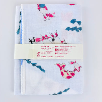 Japonské gauzové tenugui Ukiyo-e – hravé rybky od Utagawy Kuniyoshiho | Made in Japan