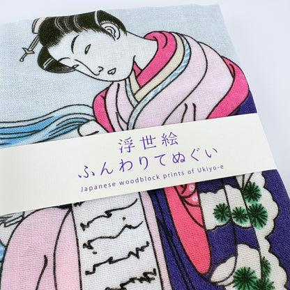 Japonské gauzové tenugui Ukiyo-e – žena s dopisem a kapry | Made in Japan