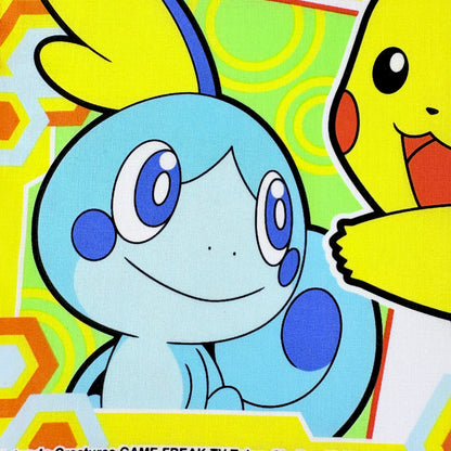 Japonský bavlněný šátek Pokémon Sword & Shield – Pikachu a startovní Pokémoni 30 × 30 cm – Made in Japan