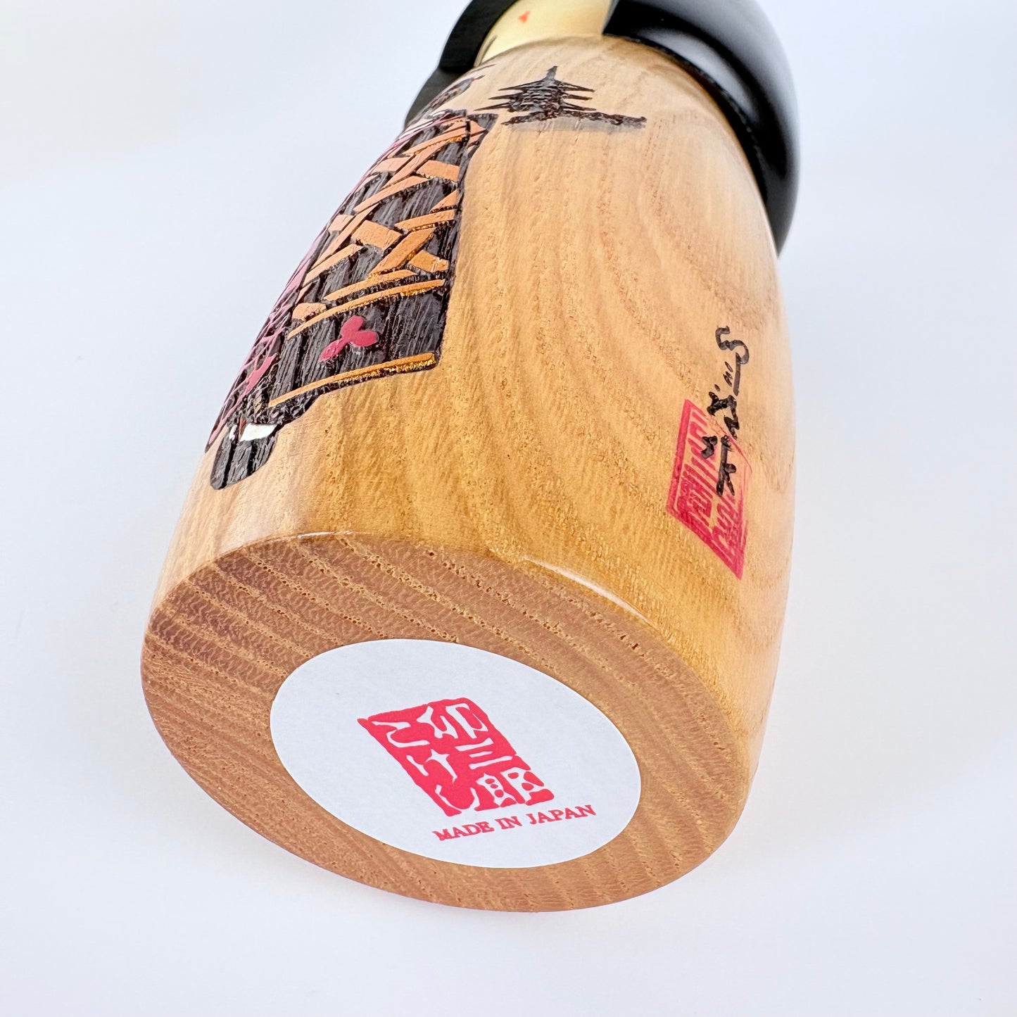 Autorská kokeshi Maiko – Kjótská tanečnice | Usaburo | Made in Japan