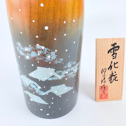 Autorská kokeshi Yukigesho – Zimní krajina | Usaburo | Made in Japan