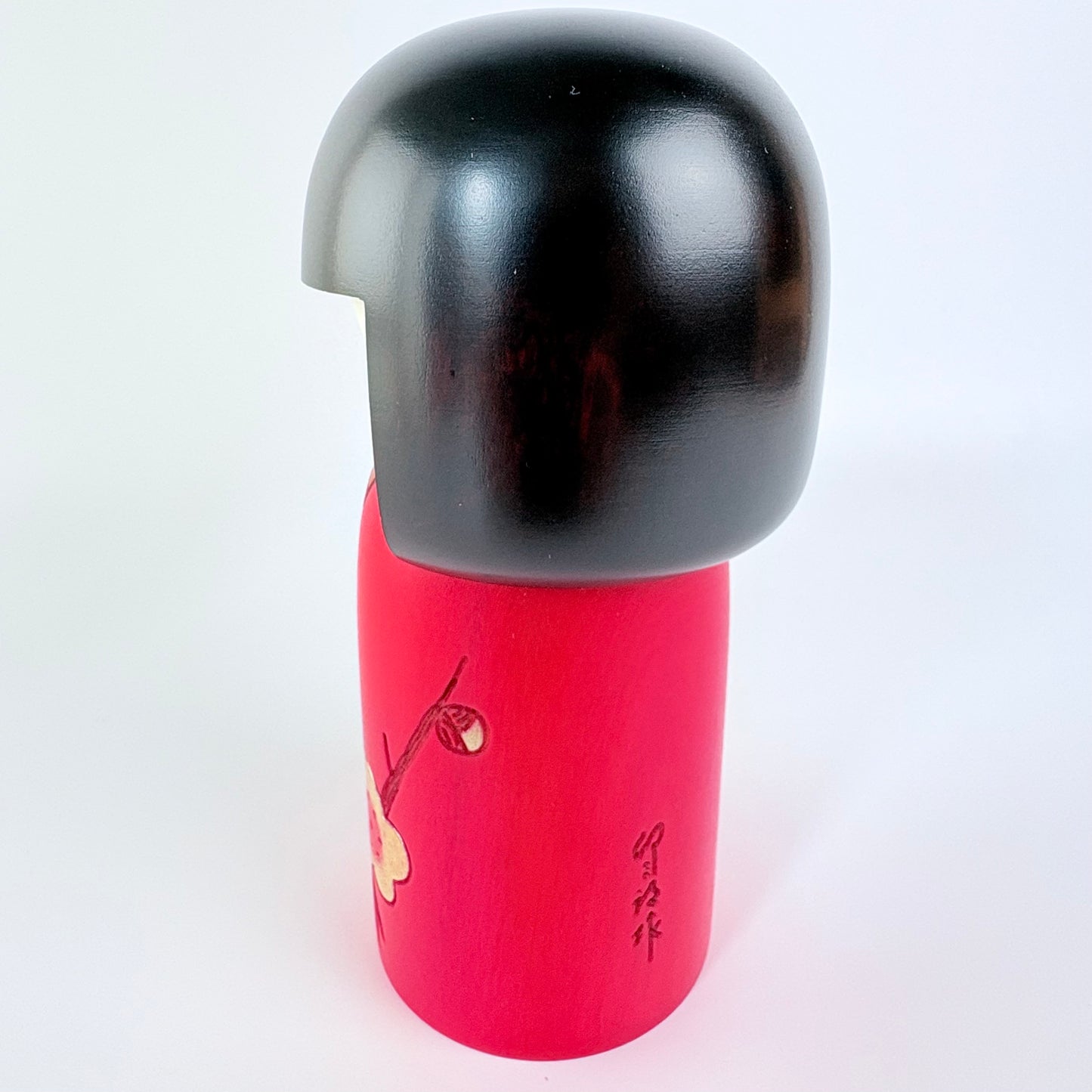 Autorská kokeshi Ume – Květy japonské švestky | Usaburo | Made in Japan