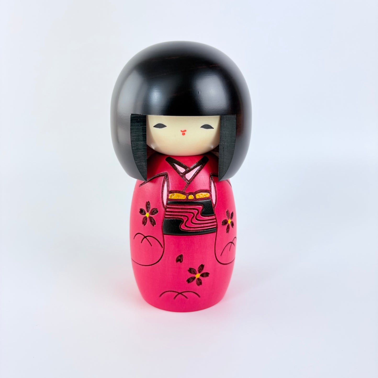 Designer-Kokeshi in rosa Kimono | Usaburo | Hergestellt in Japan
