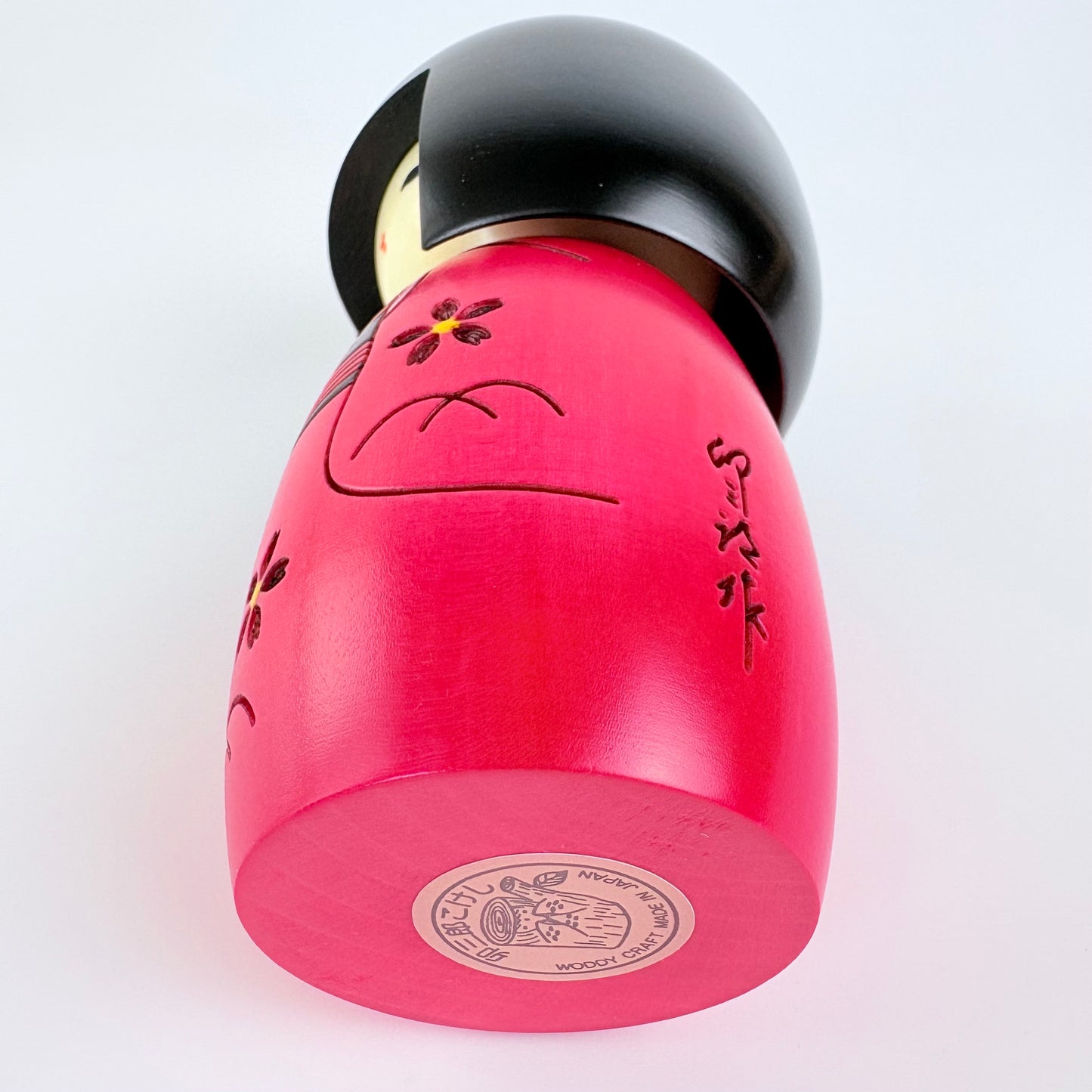 Designer-Kokeshi in rosa Kimono | Usaburo | Hergestellt in Japan
