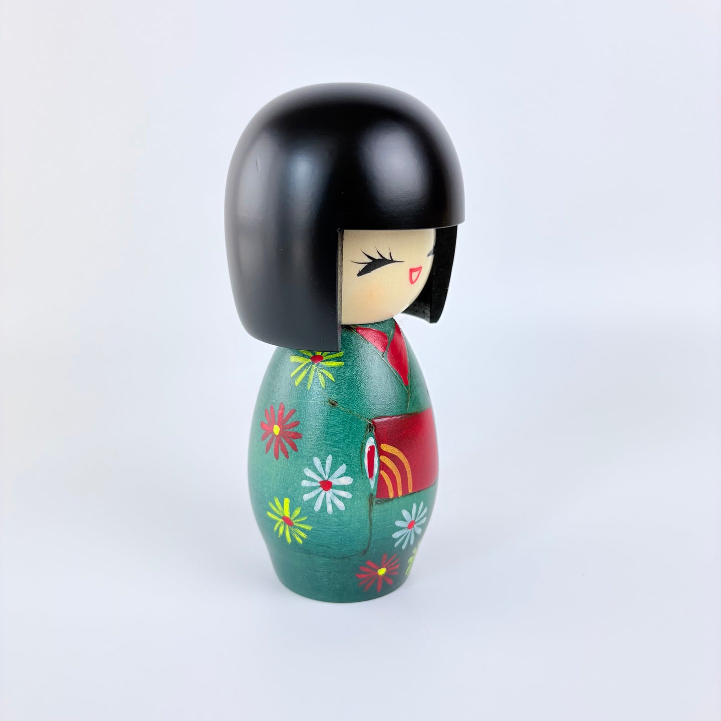 Autorská kokeshi Hanafubuki – Květinová vánice | Made in Japan