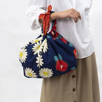 Furoshiki Camellia & Chrysanthemum 100 × 100 cm / organická bavlna / Made in Japan – Kyoto