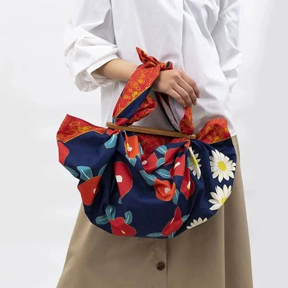 Furoshiki Camellia & Chrysanthemum 100 × 100 cm / organická bavlna / Made in Japan – Kyoto