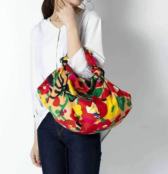 Voděodolné furoshiki Botanica béžové 100 × 100 cm / polyester / Made in Japan – Kyoto