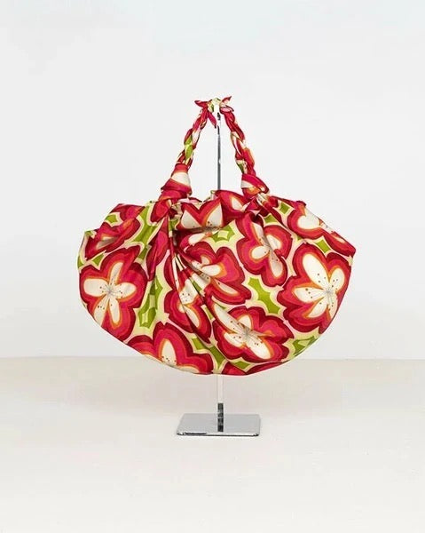 Furoshiki Green Floral 100×100 cm – japonský šátek na balení dárků | Made in Japan